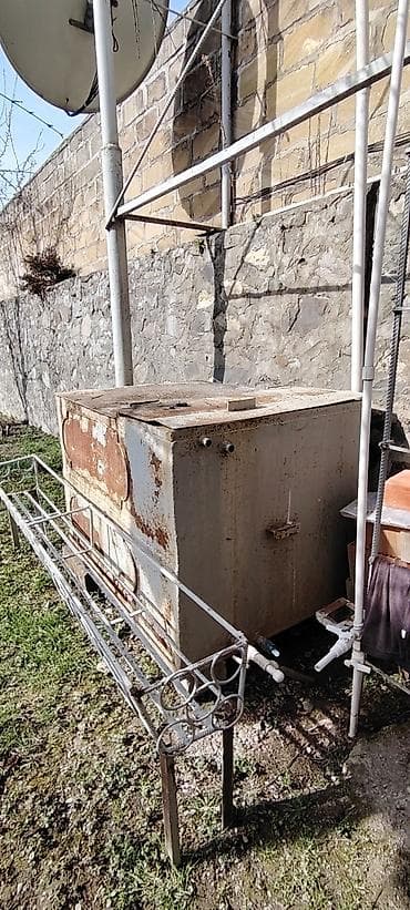 Şlanqlar: Bak, Metal, 2000 l l, İşlənmiş, Ünvandan götürmə — 2