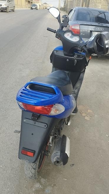 moto 150cc: Skuter – şəhər içi yüngül və qənaətcil nəqliyyat - Korpus: mavi-ağ — 8