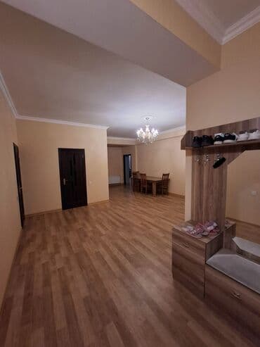 merdekanda kiraye evler ayliq: 4 kv. m, 2 otaqlı — 4
