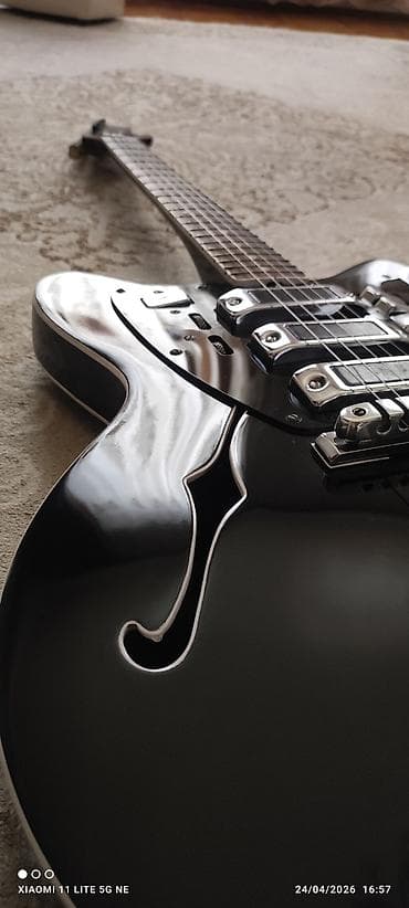 skuter elektrik: Elektron gitara, 6 sim — 4