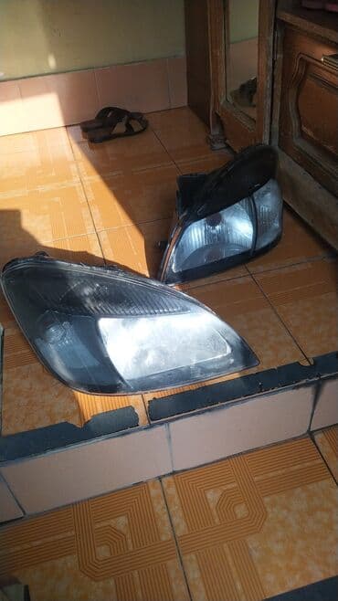 çeşqa fara: Sol, Yaxın və uzaq vuran işıqlar Kia, 2008 il, Analoq, Yaponiya, İşlənmiş — 4