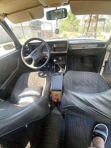 kredit vaz: 2008 3.900 Nağd — 4