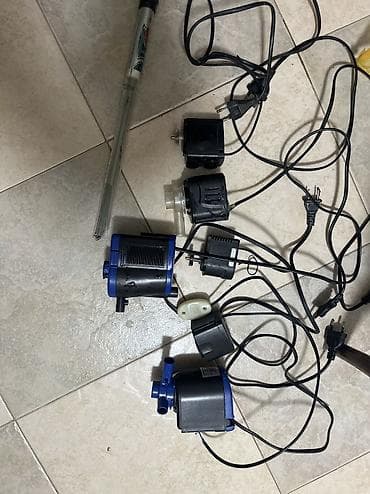 Akvarium aksessuar və ləvazimatları: Filtrlər və su qızdırıcı. Heç biri işləmir. Təmir edə bilənlər üçün — 1