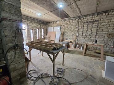 anbarın icarəsi: Mebel Sexi ( Taxta Sexi ) Arendaya (İcarəyə) Verilir. 110kv. Hündürlük — 7