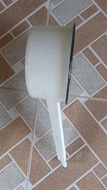 dam: Demir su qabi 5 manat — 4