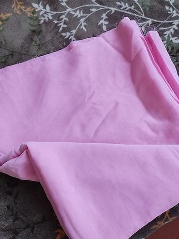 Məhsul: Açıq çəhrayı rəngli parça Təsvir: - Rəng: Pastel/şəkər