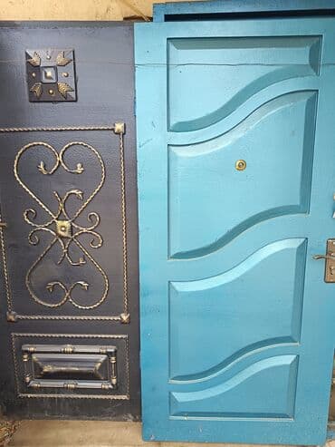 kapılar: Metaldan giriş qapısı - Material: polad/metal konstruksiya - Rəng — 1