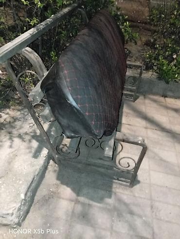 qara aid sekiller: Dekorativ Sadə Süngər Yastıq — 3