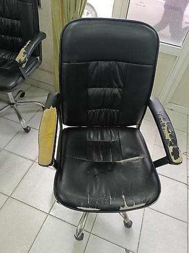 ofis oturacaqlar: Təkərli, Qolları tənzimlənmir, Süni dəri — 2