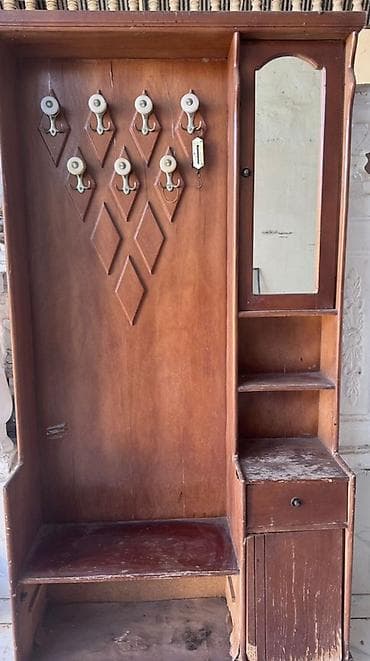 dəhliz dolab: 1 qapı, Güzgülü, Qəhvəyi, Digər material, Açılan, Düz dolab — 1