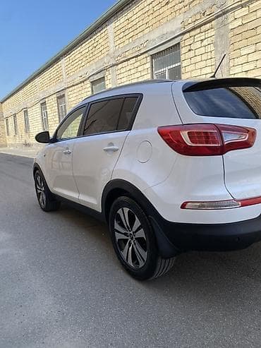 doogee dg550 dagger: Kia Sportage: 2 l | 2010 il Krossover — 6