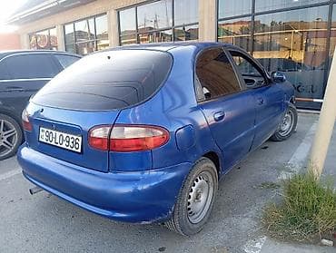 Məhsul: Avtomobil – mavi rəngli sedan (AZ dövlət nömrə nişanı — 9