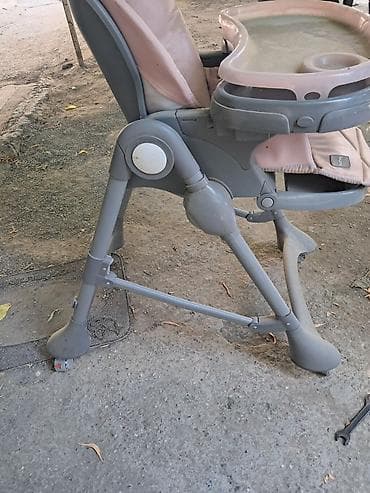 Uşaq yemək stulu – Burbu markası - Rəng: boz çərçivə, pudra çalarlı lalafo.az -da Uşaq yemək stulu – Burbu markası - Rəng: boz çərçivə, pudra çalarlı