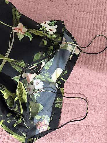 Ted Baker yayliq top S razmer Sadece yoxlamaq ucun 1 defe geyinilib — 1