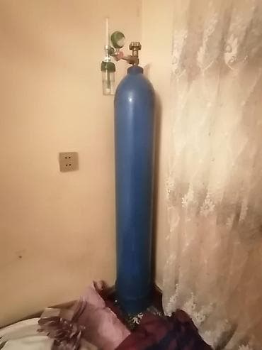 Инвалидные коляски: Tibbi oksigen balonu, manometr və nəmləndirici qabı üstündədir — 4