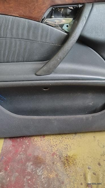 airbag: Mercedes-Benz W140 S-Class — 2