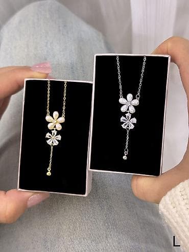 Zərif dizaynlı qadın boyunbağılar - Model 1: Çiçək formalı asqı –