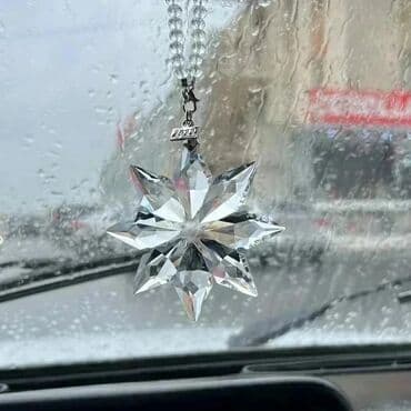 Avtomobil üçün aromatizator: Eldedi. (gutu ya mewocek+paket+pasport verilir) catdirilma var(metro — 4