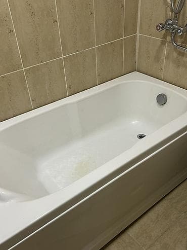 Akril hamam vannası - MateriaI: akril - Rəng: ağ - Daxili quruluş