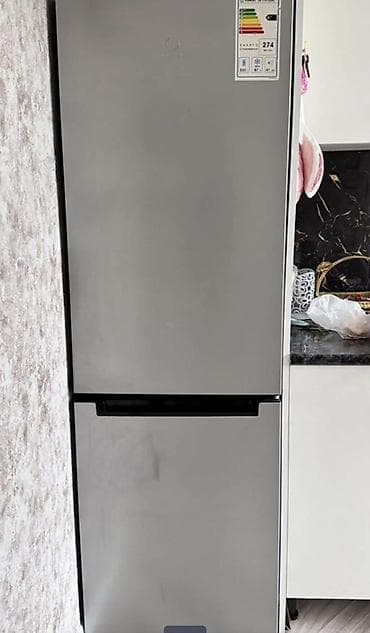 samovar satilir: İşlənmiş 2 qapılı Indesit Soyuducu Satılır, rəng - Gümüşü, Dispenserli — 1