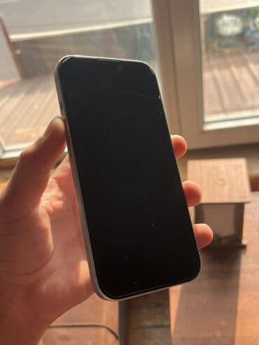 telefon aksesuarları: IPhone 15, 128 GB, Ağ, Simsiz şarj, Face ID — 4