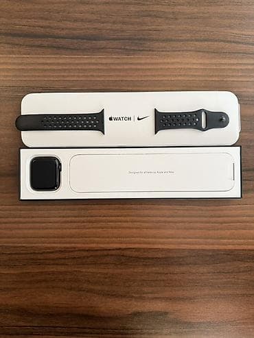 Б/у, Смарт часы, Apple, Водонепроницаемый, цвет - Черный — 1