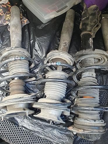 bmw e39: Avtomobil üçün ön və arxa amortizator rəfləri komplekti Bmw e60 - — 1