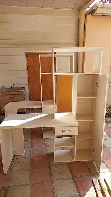 ustol: Künc masa, Polkalı, Siyirməli, MDF, Zəmanətsiz, Kredit yoxdur — 1