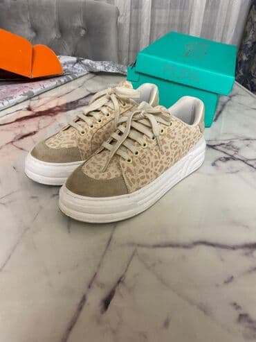 Ölçü: 37, rəng - Bej, Yeni