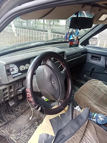 vaz maşın: VAZ (LADA) 21099: 1.3 l | Sedan — 4