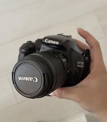 Canon EOS 1100D Komplektdə gördüyünüz korpus və obyektiv, əlavə lalafo.az -da Canon EOS 1100D Komplektdə gördüyünüz korpus və obyektiv, əlavə