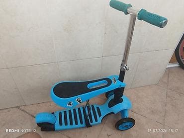 prius teker: Uşaq skuter/çəkicək – 3 təkərli, mavi rəng Xüsusiyyətlər: - Ön — 1