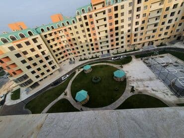 sarayda yeni tikili binalar: Sumqayıt şəhər Bulvar küçəsində 10 mərtəbəli binanın 8 сi — 12