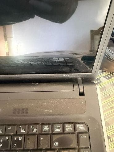 HP 530 noutbuk təcili satilir Xüsusiyyətlər: - Ekran: 15.4" geniş