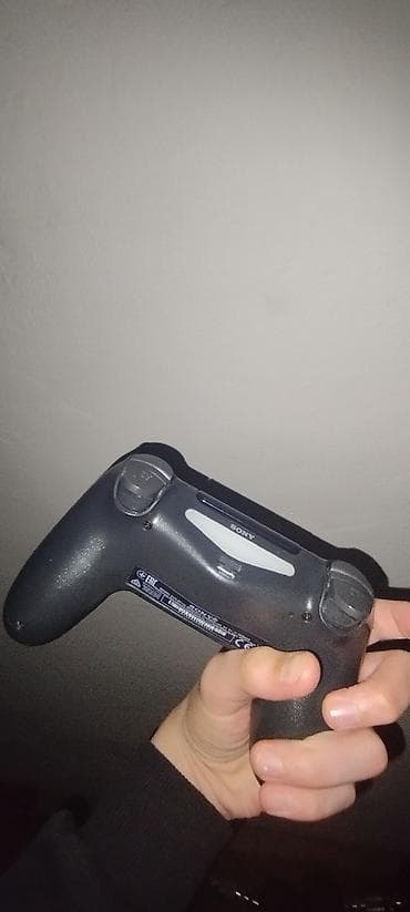joy con: Sony PlayStation 4 üçün Dualshock 4 pultu (controller). ✅ Vəziyyəti — 3