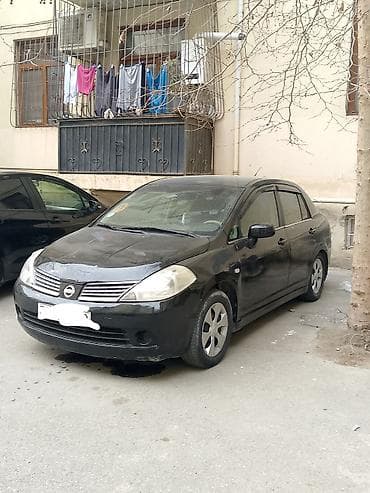 prado diskleri: Nissan Tiida: 1.6 l | 2008 il Hetçbek — 2