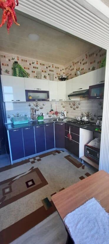 merkez: Bakı, 3 otaqlı, Köhnə tikili, m. Həzi Aslanov, 82 kv. m — 9