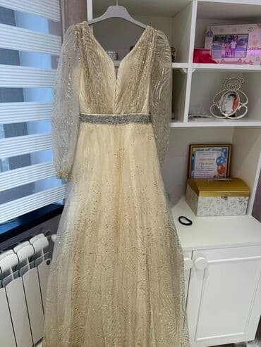 uşaq paltarları: Zərif ziyafət/libas - Rəng: şampan-bej - Parça: çoxqatlı tull (tül) — 1