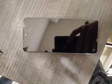 processor core i7: Xiaomi 13, 128 GB — 1