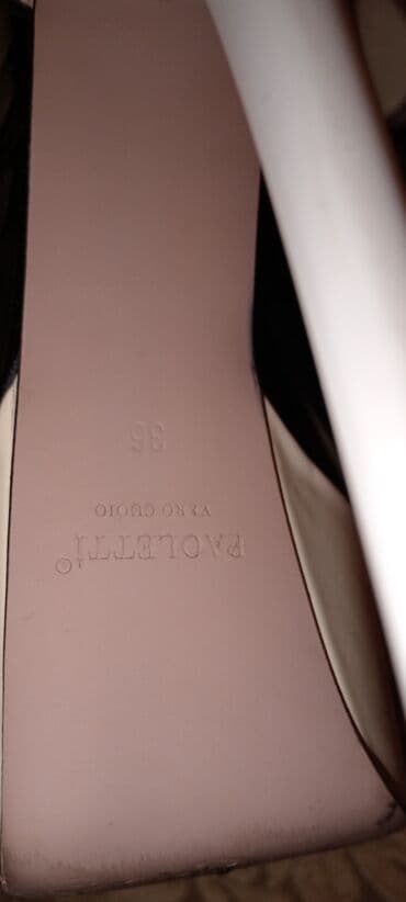 женские босоножки на танкетке: Ölçü: 36, rəng - Ağ, İşlənmiş — 4