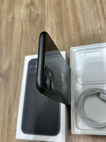iphone 11 plata: IPhone 11, Qara — 4