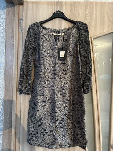 donlar, sarafanlar: Qadın paltarları – müxtəlif modellər - Model 1: Qızılı parıltılı — 5