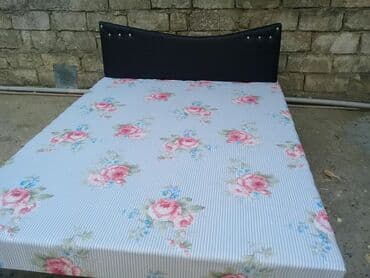 2ci el kravat: Taxt
Hazirlari var 1 neferlik kravatlar 50m — 2