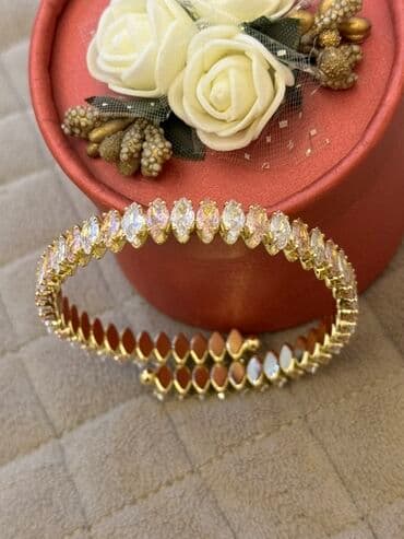 yuxuda yaxa sancağı görmək: Zərif daşlı qolbaq+ üzükdə hədiyye üstündə - Material: qızılı tonlu — 3