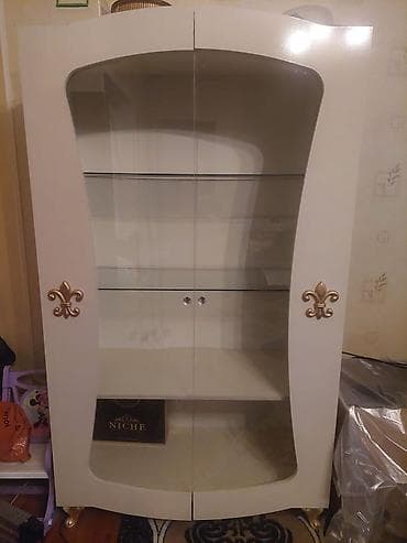 demir ref: Şüşəli dolab vitrini — 1