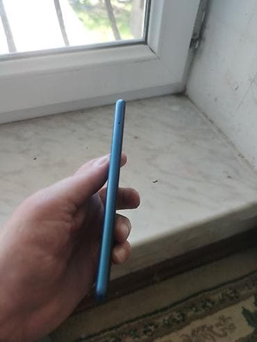 samsung galaxy note: Məhsul: Mavi rəngli smartfon Xüsusiyyətlər: - Korpus: nazik və yastı — 5