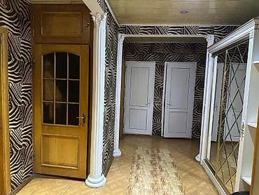 3 otaqlı mənzil – daxili dizayn və komplektasiya - Geniş zal: klassik