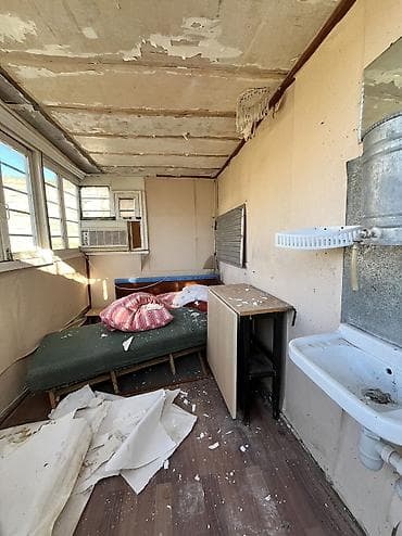 ramanida heyet evleri satilir: Bağ üçün 3x2 ölçülər. Hövsandadı yaxınlara çatdırılma edə bilərəm — 2