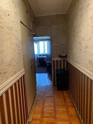 Гаражи: 28 may m yaxınlıgında Nizami küç. Azalın binasında 4/3, 2 otaglı — 8