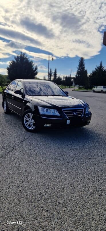 kia ceed 2010: Hyundai Sonata sedan – qara rəng, 4 qapı, arxa ötürücülük anteni — 12